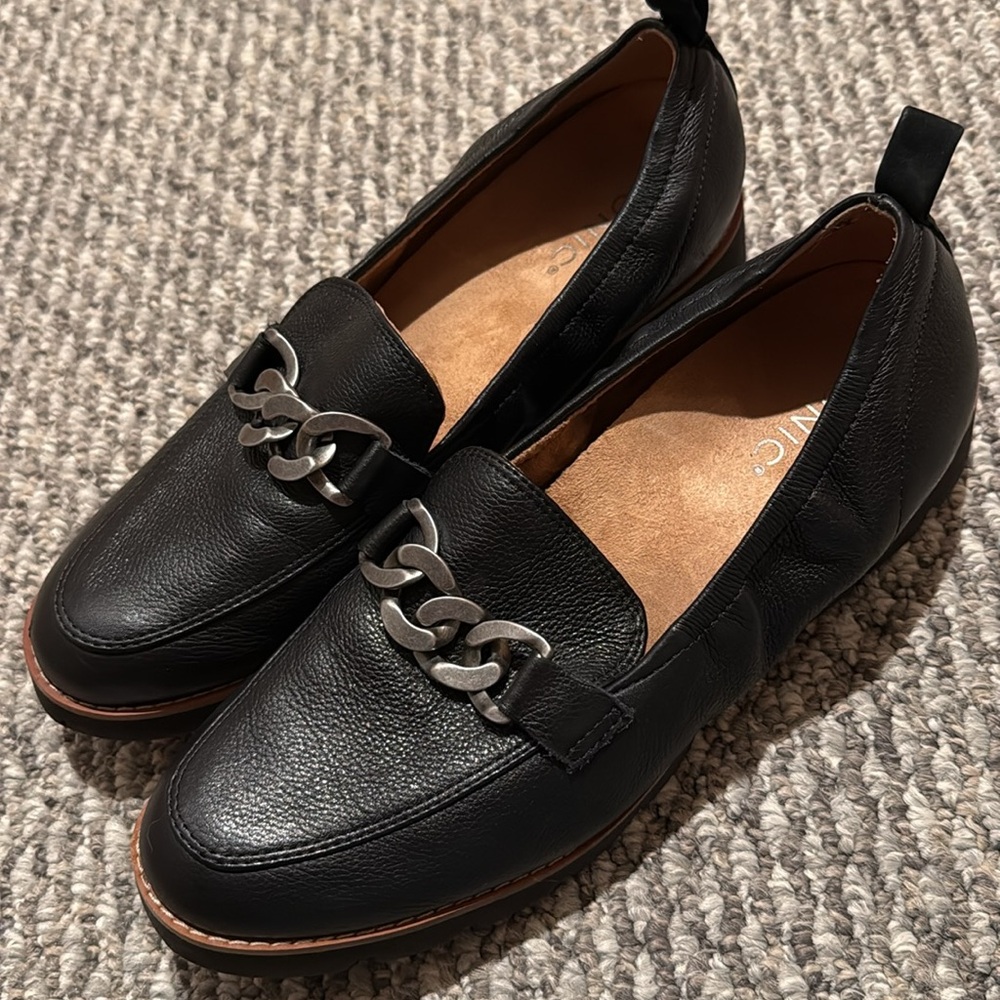 Vionic Black Leather Loafers with Silver Chain Detail - Picture 2 of 7
